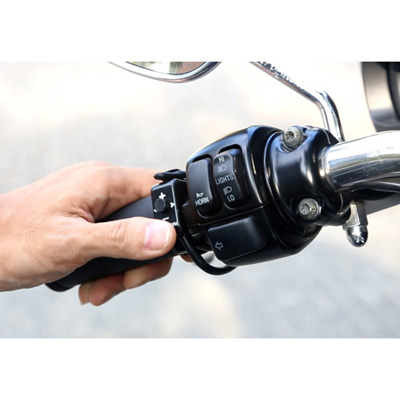 TKY's Bluetooth Handlebar Remote Control v4.0 Mounted on Handlebar