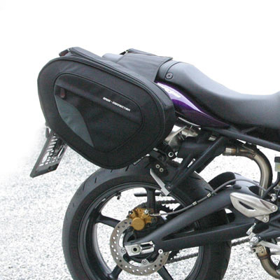 street triple saddle bags