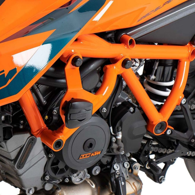 1290SUPERDUKER 2015 ローシート　ktm 神戸 Hepco & Becker 501.7603 00 06 Frame Slider for KTM 1290 Super Duke