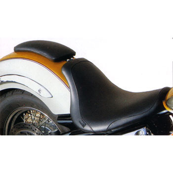 Granucci Solo Drivers Seat for Yamaha V-Star 1100 Classic