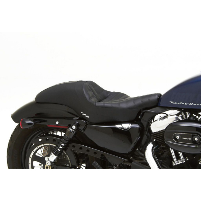 Corbin HD XL 48 G Gunfighter Seat for Harley Sportster 48 72 2010 Accessories International