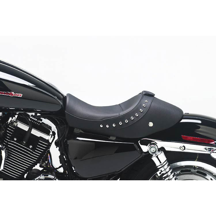 Corbin HDXLCU7CS CLOSE Solo Seat for Harley Sportster(4.5 Gl Tank