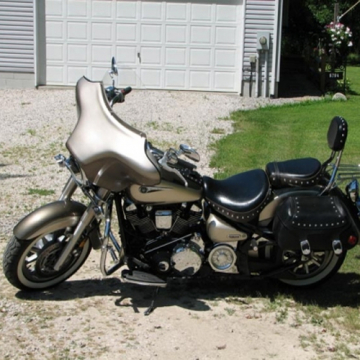 view Reckless Motorcycles Batwing Fairing with Stereo for Yamaha Royal Star (2004-)