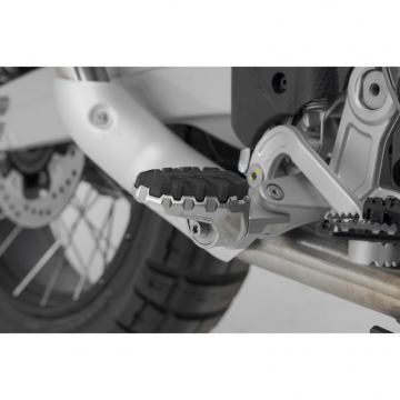 Sw-Motech FRS.06.112.10201 EVO Footrest Kit for Aprilia Tuareg 660 (2021-) & Tenere 700