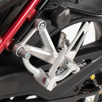view Hepco & Becker 4215.9541 00 09 Footpeg Lowering Kit for Honda CB750 Hornet '23-