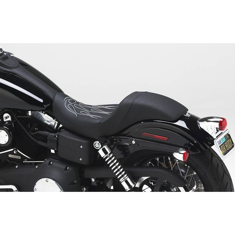 ハーレー ダビッドソン Corbin シート パーツ：BMC / Corbin「The Wall」Custom Seat - Cray Cray Post