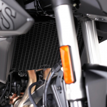 view R&G RAD0317PROBK Pro Radiator Guard for Suzuki GSX-8S/R (2023-)