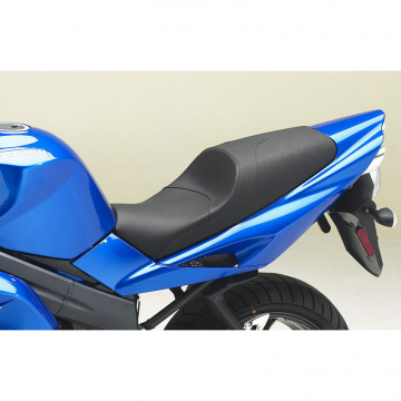 view Corbin T-ST-1050-G Gunfighter Seat for Triumph Sprint 1050 (2005-2010)