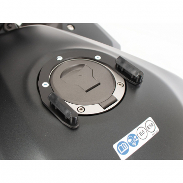 view Hepco & Becker 516.9545 00 01 Basic Tankring for Honda CB500 Hornet (2024-)