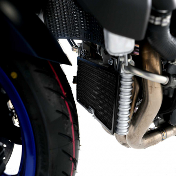 R&G OCG0056PROBK PRO Oil Cooler Guard for Yamaha MT-10/SP (2024-)