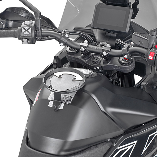 Givi BF71 Tanklock Fitting Kit - Next Working Day Delivery | J&S Accessories
