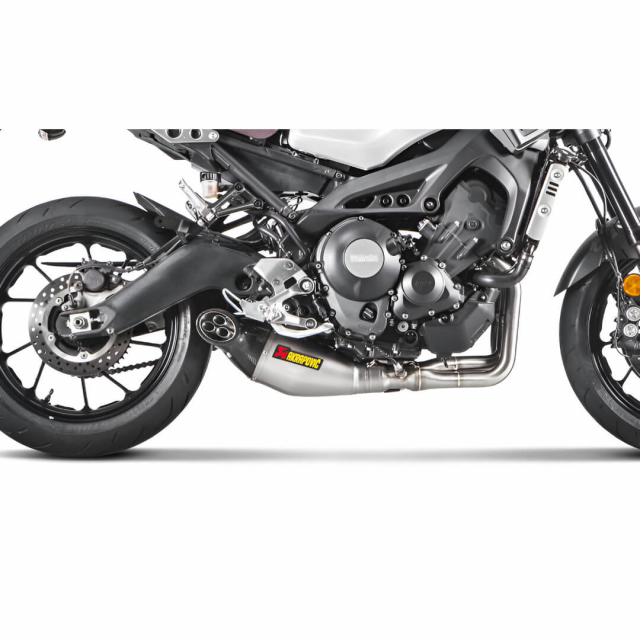 Akrapovic S-Y9R8-HEGEHT Racing Line Full Exhaust, Carbon for