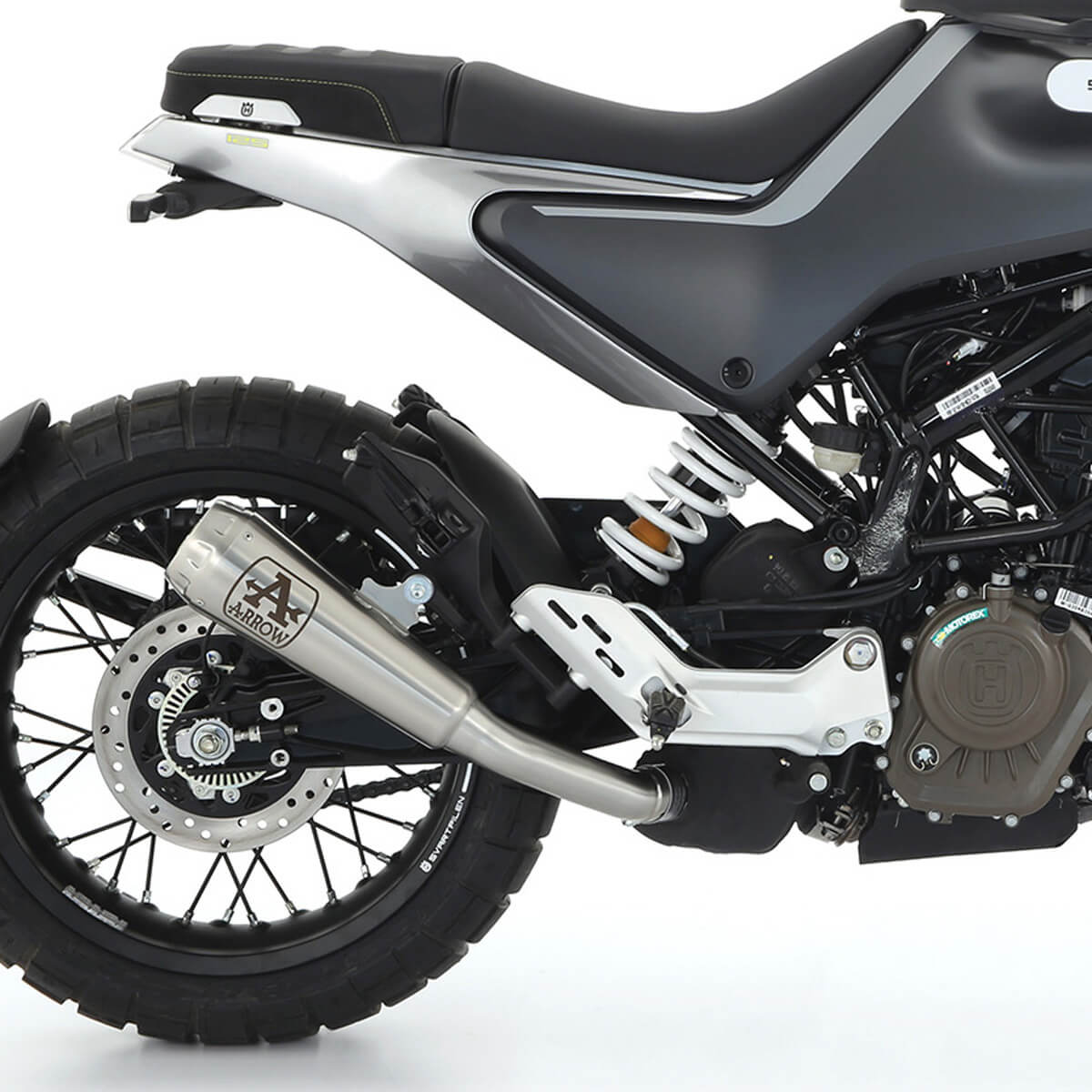 Arrow Pro-Race Exhaust, Nichrome for Husqvarna Svartpilen/Vitpilen