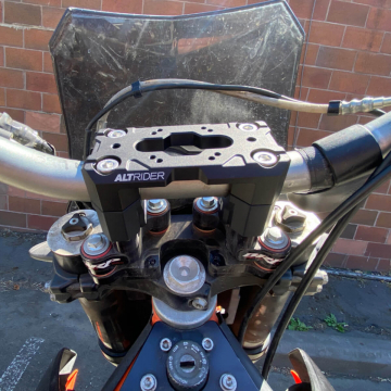 view AltRider Bar Riser with Top Clamp for KTM Adventure/Husqvarna Norden/GasGas ES700