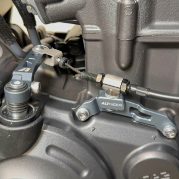 view AltRider T725-6-2700 Clutch Arm Extension for Yamaha Tenere 700 2025+