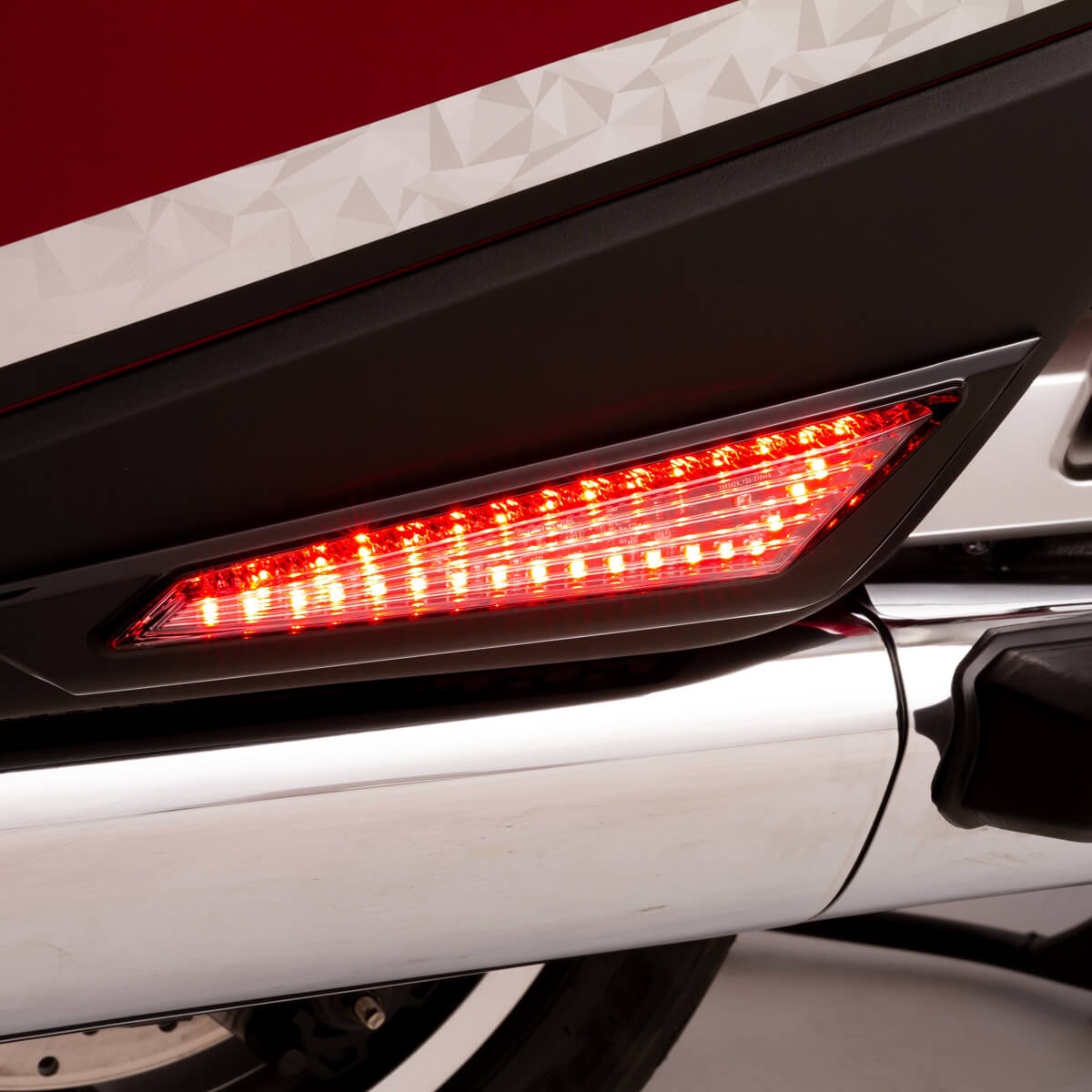 Goldstrike 48021 Saddlebag Side Lights, Black for Honda Goldwing 1800 ...