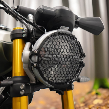 view Evotech Headlight Guard for Triumph Speed 400 & Scrambler 400 X 2024+