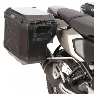 view Hepco & Becker Side Carrier Cutout with 40/37 Black Cases for Yamaha Tenere 700 2025+