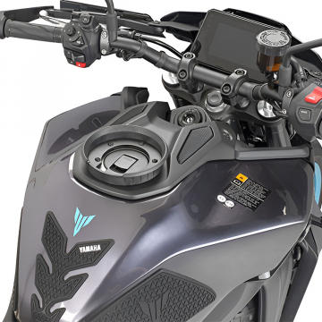 view Givi BF90 Tanklock Tank Ring for Yamaha MT-09 2024+
