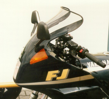 MRA 4025066310814 Touring Windshield for Yamaha FJ1200 (1988-1990)