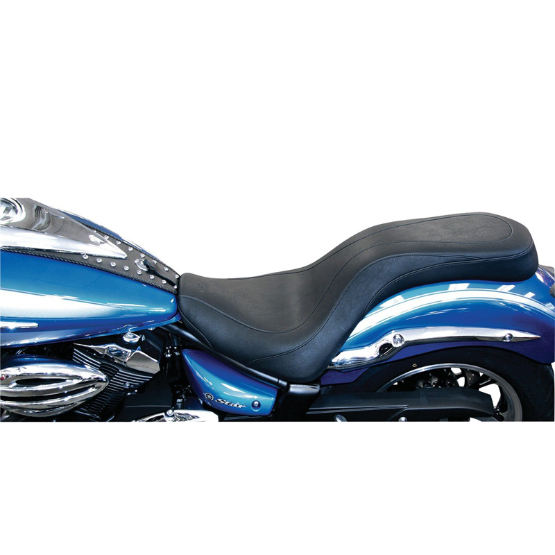 Mustang 76076 Daytripper One-Piece Seat for Yamaha V-Star 950