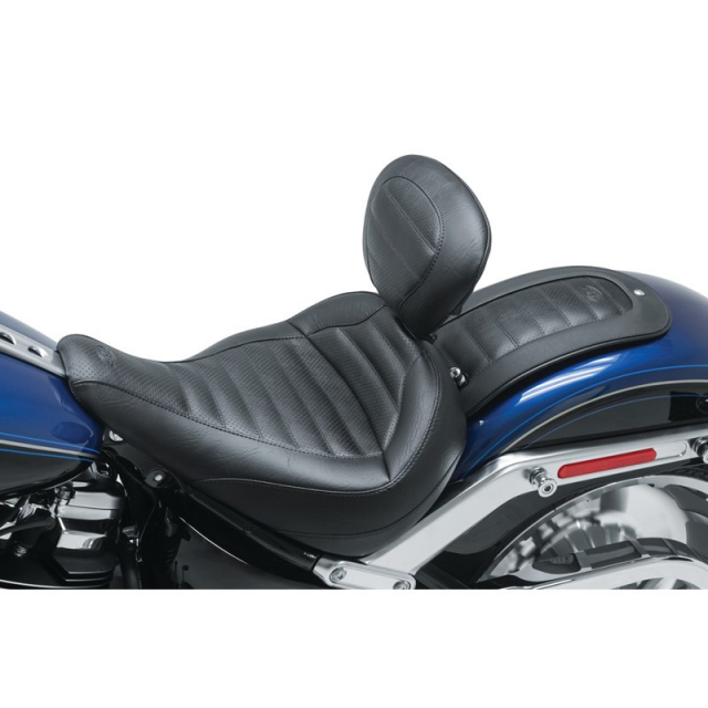 サンダンス製 特注シート FATBOY FLSTF 2007年式使用 足つき向上 Mustang 79770 Standard Touring Seat w/ Backrest for Harley Softail