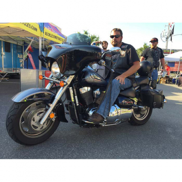 view Reckless Motorcycles INT11 Batwing Fairing with Stereo Suzuki Intruder LC (1998-2004)