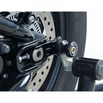 view R&G CR0067BK Offset Swingarm Spools Triumph Bonneville Bobber & Street Cup (2017-)