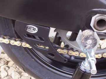 R&G TG0009.BK Black Toe Chain Guard for Triumph Daytona 675, Street Triple/R (2013-current)