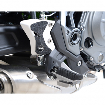 view R&G EZBG407BL Boot Guard 2-Piece kit for Kawasaki Z650 (2017-2020)
