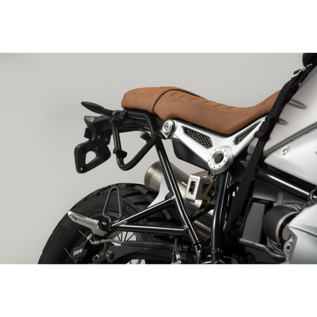 ケ*ジ様 SW-MOTECH LEGEND GEAR SIDE キャリア Sw-Motech Legend Gear SLC Right Side Carrier for BMW R nineT 2014+