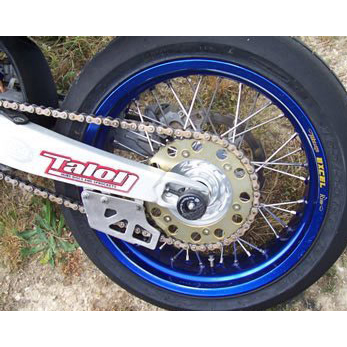 view R&G Rear Axle Sliders - XR650R / YZ250F / YZ426F / YZ450F / WR250 / WR426 / WR450