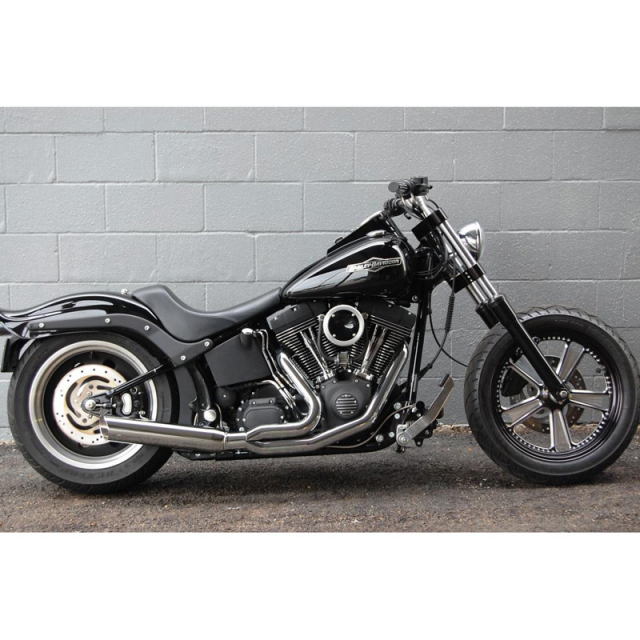 D&D Low Cat 2:1 Louvered Exhaust, Chrome for Harley-Davidson