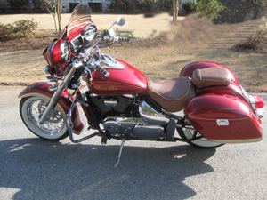 Suzuki Intruder